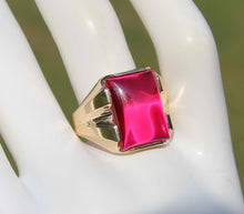 Load image into Gallery viewer, Vintage 1940&#39;s SIGNED Ullenberg Jewelry LARGE 12ct Ruby 10k Solid Yellow Gold Men&#39;s Ring