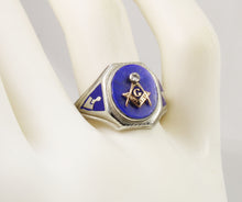 Load image into Gallery viewer, Antique Ostby &amp; Barton Art Deco Masonic Diamond &amp; Lapis Lazuli Milgrained 10k Solid Gold Men&#39;s Ring