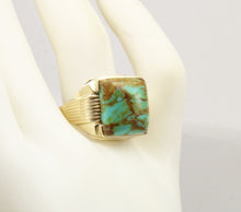 Load image into Gallery viewer, Vintage 1940&#39;s RARE COLLAPSED ORANGE Matrix Kingman Mine Turquoise 10k Solid Gold Men&#39;s Ring
