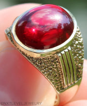 Load image into Gallery viewer, Vintage 1940's LARGE 10ct Ruby Cabochon 10k Solid Yellow Gold Men's Ring