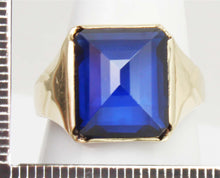 Load image into Gallery viewer, Antique 1920&#39;s Art Deco UNUSUAL Peaked Cut 8ct Blue Spinel 10k Solid Yellow Gold Men&#39;s Ring