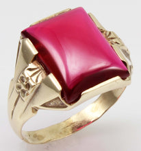 Load image into Gallery viewer, Antique 1920&#39;s Art Deco LARGE 12ct Ruby Cabochon 10k Solid Yellow Gold Men&#39;s Ring