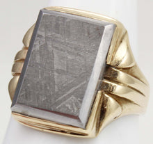 Load image into Gallery viewer, Vintage SIGNED House of Krause 1940&#39;s LARGE Natural Meteorite Cabochon 10k Solid Gold Men&#39;s Ring