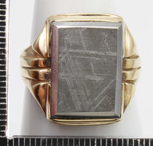 Load image into Gallery viewer, Vintage SIGNED House of Krause 1940&#39;s LARGE Natural Meteorite Cabochon 10k Solid Gold Men&#39;s Ring