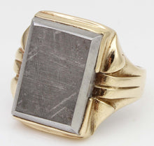 Load image into Gallery viewer, Vintage SIGNED House of Krause 1940&#39;s LARGE Natural Meteorite Cabochon 10k Solid Gold Men&#39;s Ring