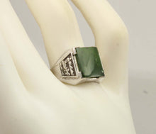 Load image into Gallery viewer, Vintage 1940's SIGNED Ostby &amp; Barton Winter Motif Snowshoe &amp; Sled Dog Alaskan Jade Silver Men's Ring