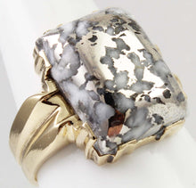 Load image into Gallery viewer, HEAVY Antique 1920&#39;s Art Deco LARGE RARE Natural Silver Ore in Quartz 10k Solid Gold Men&#39;s Ring