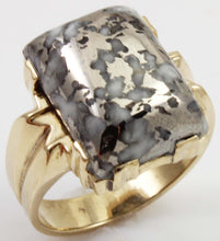 Load image into Gallery viewer, HEAVY Antique 1920&#39;s Art Deco LARGE RARE Natural Silver Ore in Quartz 10k Solid Gold Men&#39;s Ring