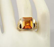 Load image into Gallery viewer, Antique 1920&#39;s Art Deco LARGE 6ct GOLDEN SAPPHIRE Handwrought 10k Solid Yellow Gold Men&#39;s Ring