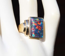 Load image into Gallery viewer, Antique 1920's Art Deco LARGE RAINBOW Opal 10k Solid Yellow Gold Men's Ring&nbsp;