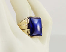 Load image into Gallery viewer, Antique 1920&#39;s Art Deco LARGE 12ct Blue Sapphire 10k Solid Yellow Gold Men&#39;s Ring