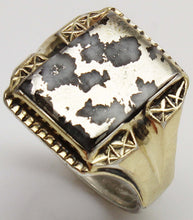 Load image into Gallery viewer, Antique 1920s Art Deco RARE Natural Silver Ore in Quartz Solid Sterling Silver &amp; 10k Gold Men's Ring