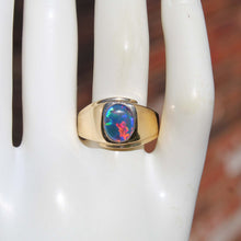 Load image into Gallery viewer, Vintage 1950's RAINBOW Opal 10k Solid Yellow Gold Men's Ring