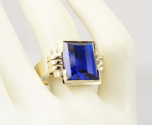 Load image into Gallery viewer, Antique 1920&#39;s Art Deco LARGE 9ct RARE Barrel Cut Blue Spinel 10k Solid Yellow Gold Men&#39;s Ring