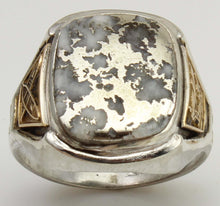 Load image into Gallery viewer, Vintage 1940's SIGNED Ostby &amp; Barton RARE Silver in Quartz Alaska Themed Silver &amp; 10k Gold Mens Ring