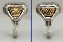 Load image into Gallery viewer, Vintage 1940's SIGNED Ostby &amp; Barton RARE Silver in Quartz Alaska Themed Silver &amp; 10k Gold Mens Ring