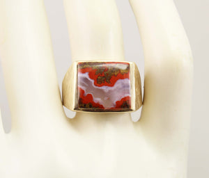 Vintage 1940's Natural Banded RARE Red Agate Hand Engraved Florentine 10k Solid Gold Men's Ring