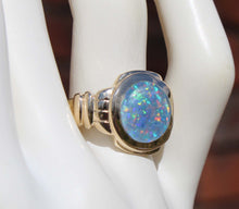 Load image into Gallery viewer, Antique 1920&#39;s Art Deco RAINBOW Natural Opal 10k Solid Yellow Gold Men&#39;s Ring