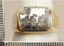 Load image into Gallery viewer, Vintage 1940&#39;s VERY RARE Natural Silver in Quartz 10k Solid Yellow Gold Men&#39;s Ring