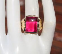 Load image into Gallery viewer, Antique 1920&#39;s Art Deco LARGE 12ct Ruby 10k Solid Yellow Gold Men&#39;s Ring