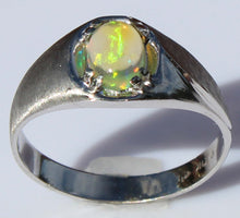 Load image into Gallery viewer, Vintage 1970&#39;s ORANGE/RED/GOLDEN &amp; GREEN Natural Solid Opal 10k Solid White Gold Men&#39;s Ring