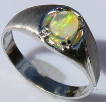 Load image into Gallery viewer, Vintage 1970&#39;s ORANGE/RED/GOLDEN &amp; GREEN Natural Solid Opal 10k Solid White Gold Men&#39;s Ring