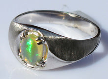 Load image into Gallery viewer, Vintage 1970&#39;s ORANGE/RED/GOLDEN &amp; GREEN Natural Solid Opal 10k Solid White Gold Men&#39;s Ring