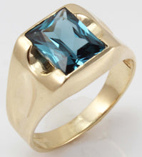 Load image into Gallery viewer, Vintage 1940&#39;s SIGNED Budlong Docherty Armstrong Natural London Blue Topaz 10k Solid Gold Men&#39;s Ring