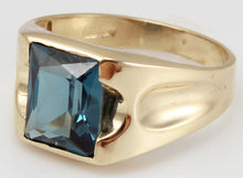 Load image into Gallery viewer, Vintage 1940&#39;s SIGNED Budlong Docherty Armstrong Natural London Blue Topaz 10k Solid Gold Men&#39;s Ring