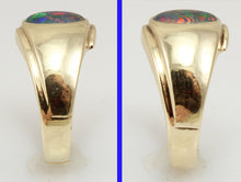 Load image into Gallery viewer, Vintage 1940&#39;s TRUE RAINBOW Natural Opal 10k Solid Yellow Gold Men&#39;s Ring