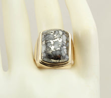 Load image into Gallery viewer, HEAVY Antique 1920&#39;s Art Deco LARGE RARE Natural Silver in Quartz 10k Solid Yellow Gold Men&#39;s Ring