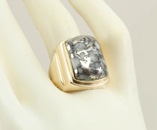 Load image into Gallery viewer, HEAVY Antique 1920&#39;s Art Deco LARGE RARE Natural Silver in Quartz 10k Solid Yellow Gold Men&#39;s Ring