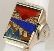 Load image into Gallery viewer, Antique 1920&#39;s Art Deco Natural Jasper Carnelian Lapis Onyx Malachite Inlay 10k Solid Gold Mens Ring