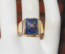 Load image into Gallery viewer, Antique 1920&#39;s Art Deco RAINBOW RARE Black Natural Opal 10k Solid Yellow Gold Men&#39;s Ring