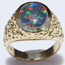 Load image into Gallery viewer, Vintage 1940&#39;s BRIGHT RAINBOW RARE Black Natural Oval Opal 10k Solid Yellow Gold Men&#39;s Ring