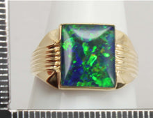 Load image into Gallery viewer, Vintage 1940&#39;s SIGNED GREEN/BLUE/PURPLE RARE Black Natural Opal 10k Solid Yellow Gold Men&#39;s Ring