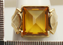 Load image into Gallery viewer, Antique 1920&#39;s Art Deco LARGE 10ct GOLDEN SAPPHIRE 10k Solid Yellow Gold Men&#39;s Ring