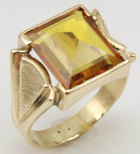 Load image into Gallery viewer, Antique 1920&#39;s Art Deco LARGE 10ct GOLDEN SAPPHIRE 10k Solid Yellow Gold Men&#39;s Ring