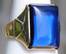 Load image into Gallery viewer, Antique 1920&#39;s Art Deco LARGE 12ct Blue Sapphire 10k Solid Yellow Gold Men&#39;s Ring