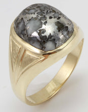 Load image into Gallery viewer, Antique 1920&#39;S Art Deco Natural Silver Ore in Quartz Engraved Florentine 10k Solid Gold Men&#39;s Ring