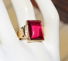 Load image into Gallery viewer, Antique 1920&#39;s Art Deco LARGE 12ct Ruby 10k Solid Yellow Gold Men&#39;s Ring