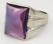 Load image into Gallery viewer, Antique 1920&#39;s Art Deco Purple to Blue/Violet Color Shift Sapphire 10k Solid White Gold Men&#39;s Ring