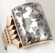 Load image into Gallery viewer, Antique c1890 RARE Natural Silver Ore in Quartz Engraved &amp; Milgrained 14k Solid Rose Gold Men&#39;s Ring