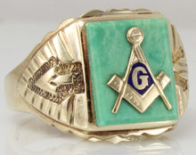 Load image into Gallery viewer, Vintage 1950&#39;s SIGNED Massover of Chicago Masonic Symbol Set in Turquoise 10k Solid Gold Men&#39;s Ring