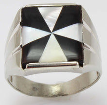 Load image into Gallery viewer, Antique Art Deco Mother of Pearl &amp; Onyx Intarsia Maltese Cross Inlay 10k Solid White Gold Men&#39;s Ring